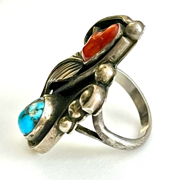 Navajo, Vintage Sterling Silver Kingman Turquoise Red Coral Ring